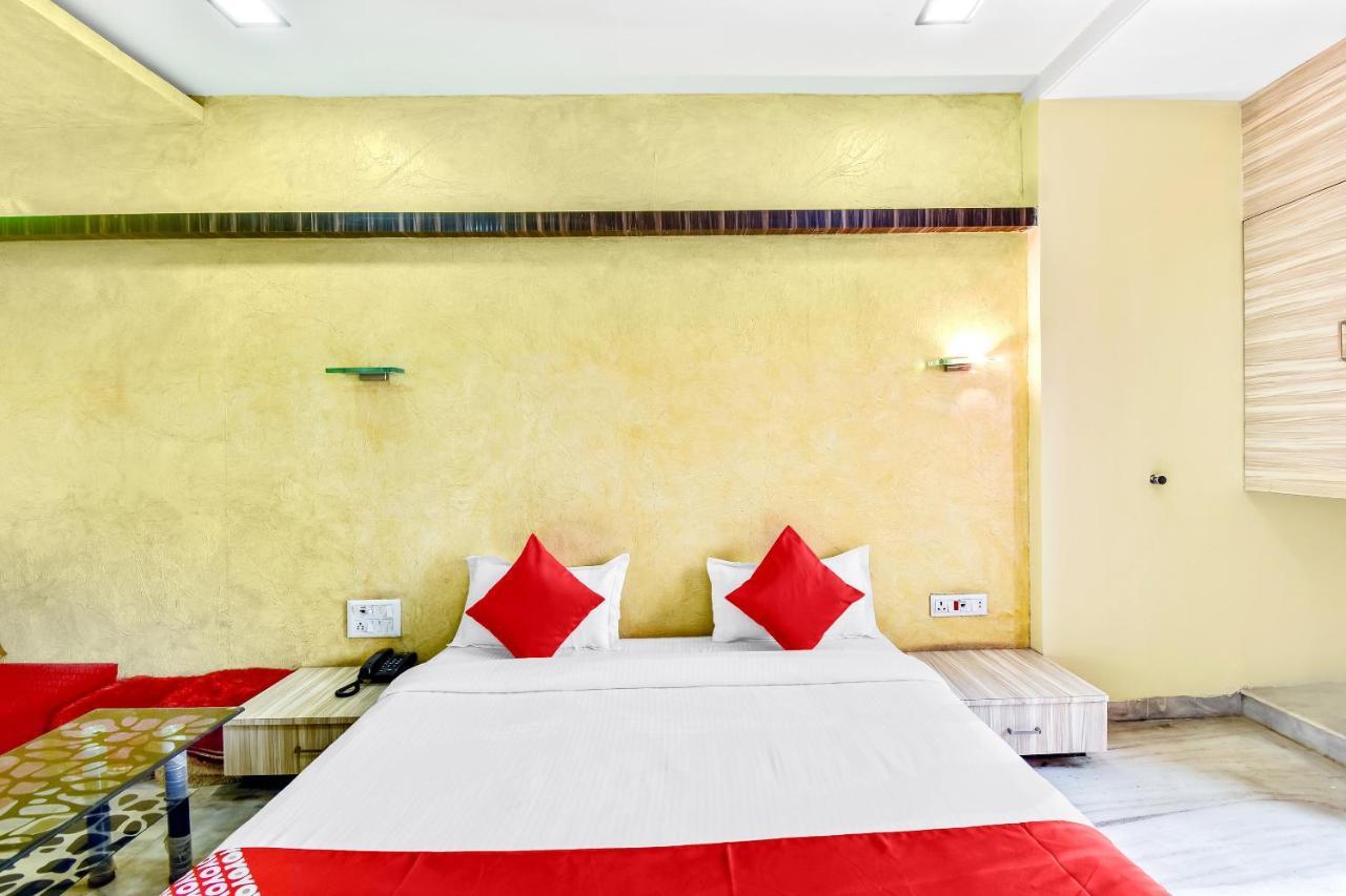 Oyo 61308 Hotel Rw International Hingoli 外观 照片