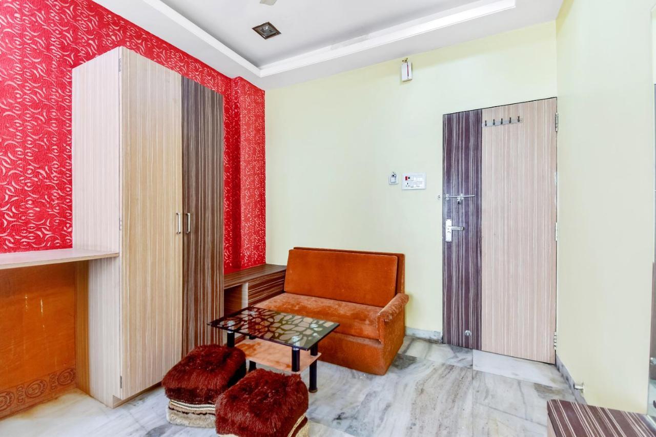 Oyo 61308 Hotel Rw International Hingoli 外观 照片