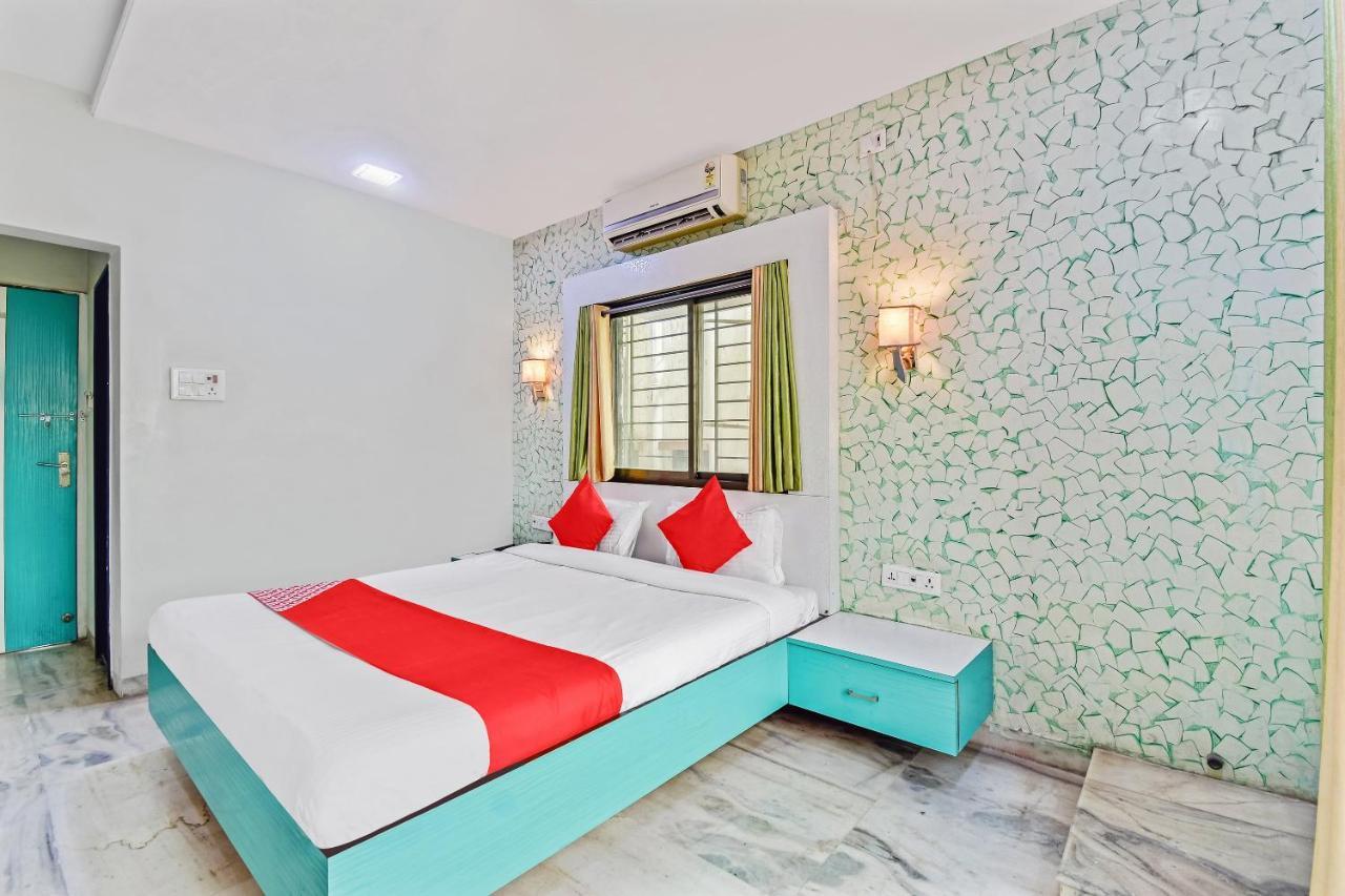 Oyo 61308 Hotel Rw International Hingoli 外观 照片