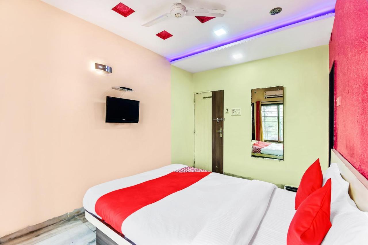 Oyo 61308 Hotel Rw International Hingoli 外观 照片